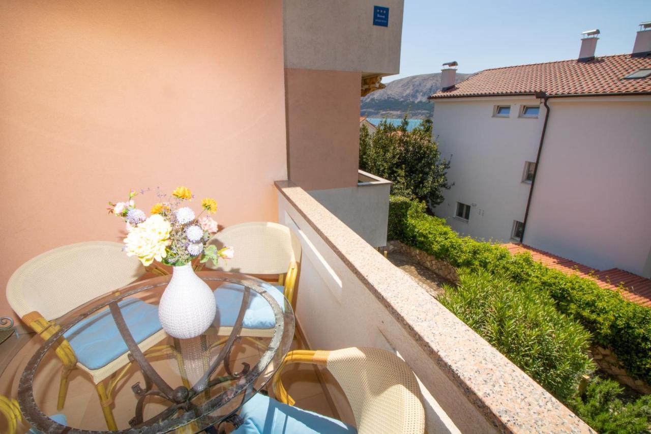 Apartments Ema & Mislav With Terrace Baška Exteriér fotografie